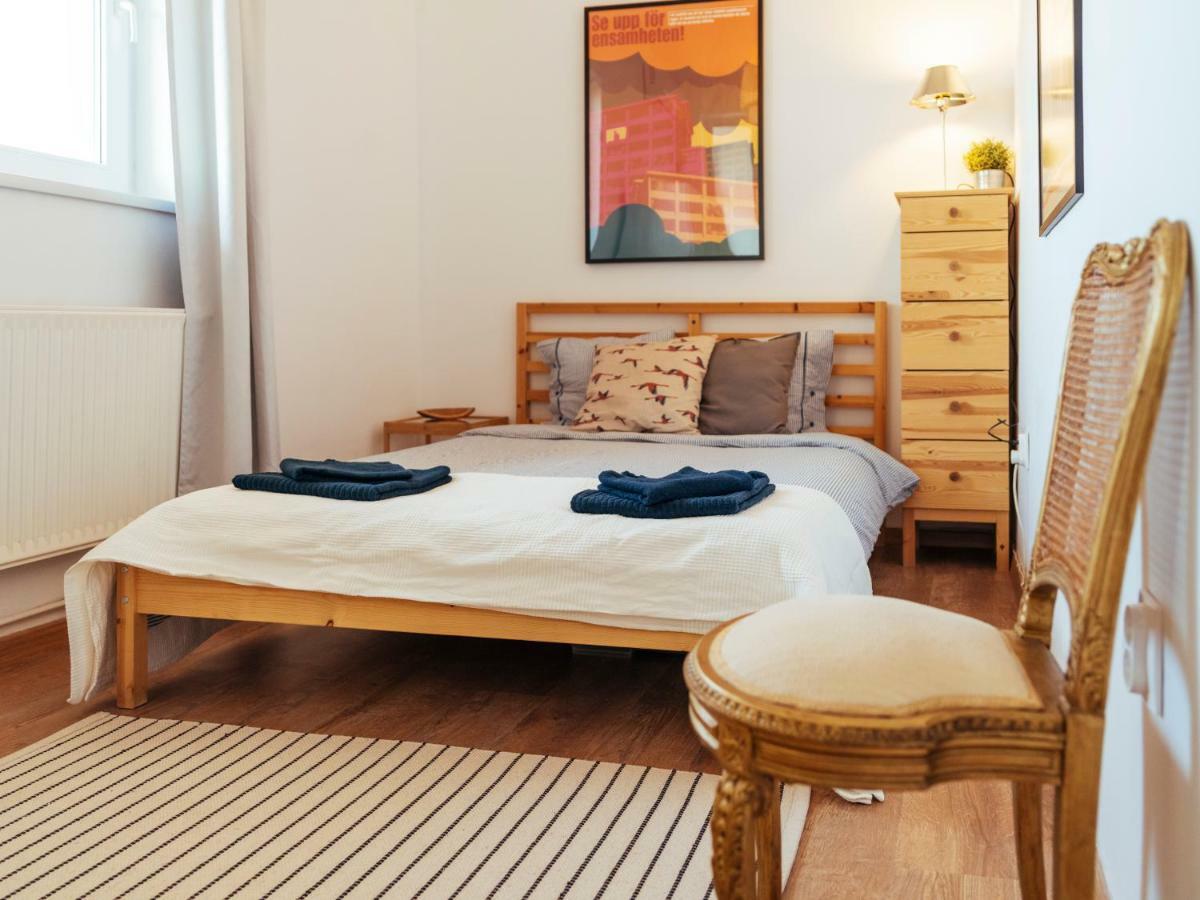 Parkview - Spectacular View & 2 Bedrooms Apartment *